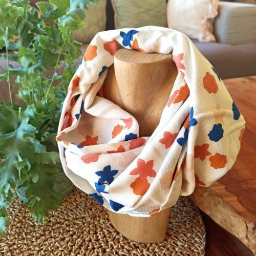 snood-acidule-creme-bleu-orange-1