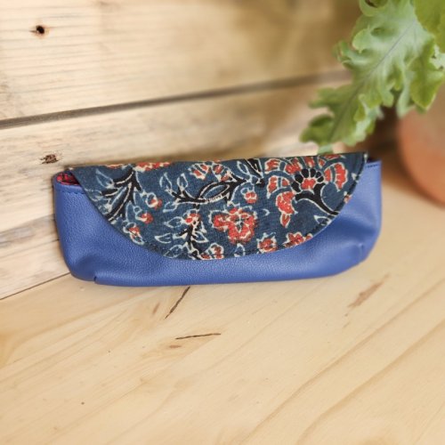 etui-a-lunettes-indie-bleu