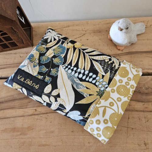 poche-a-livre-grandiosa-1